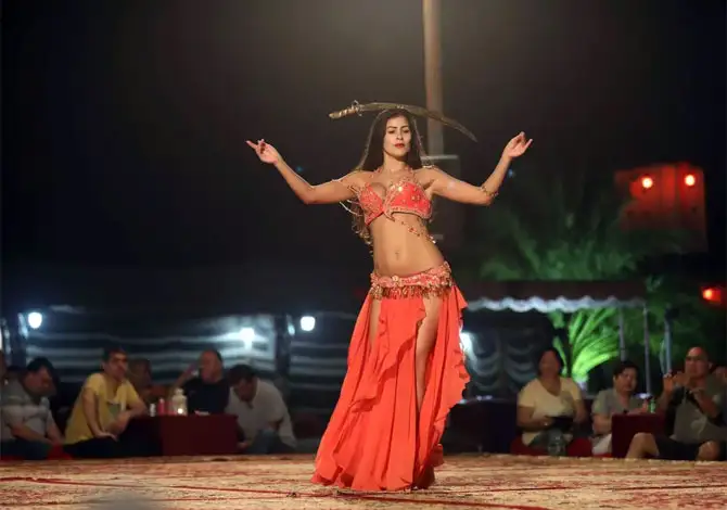 Cultural Shows on Abu Dhabi Desert Safari